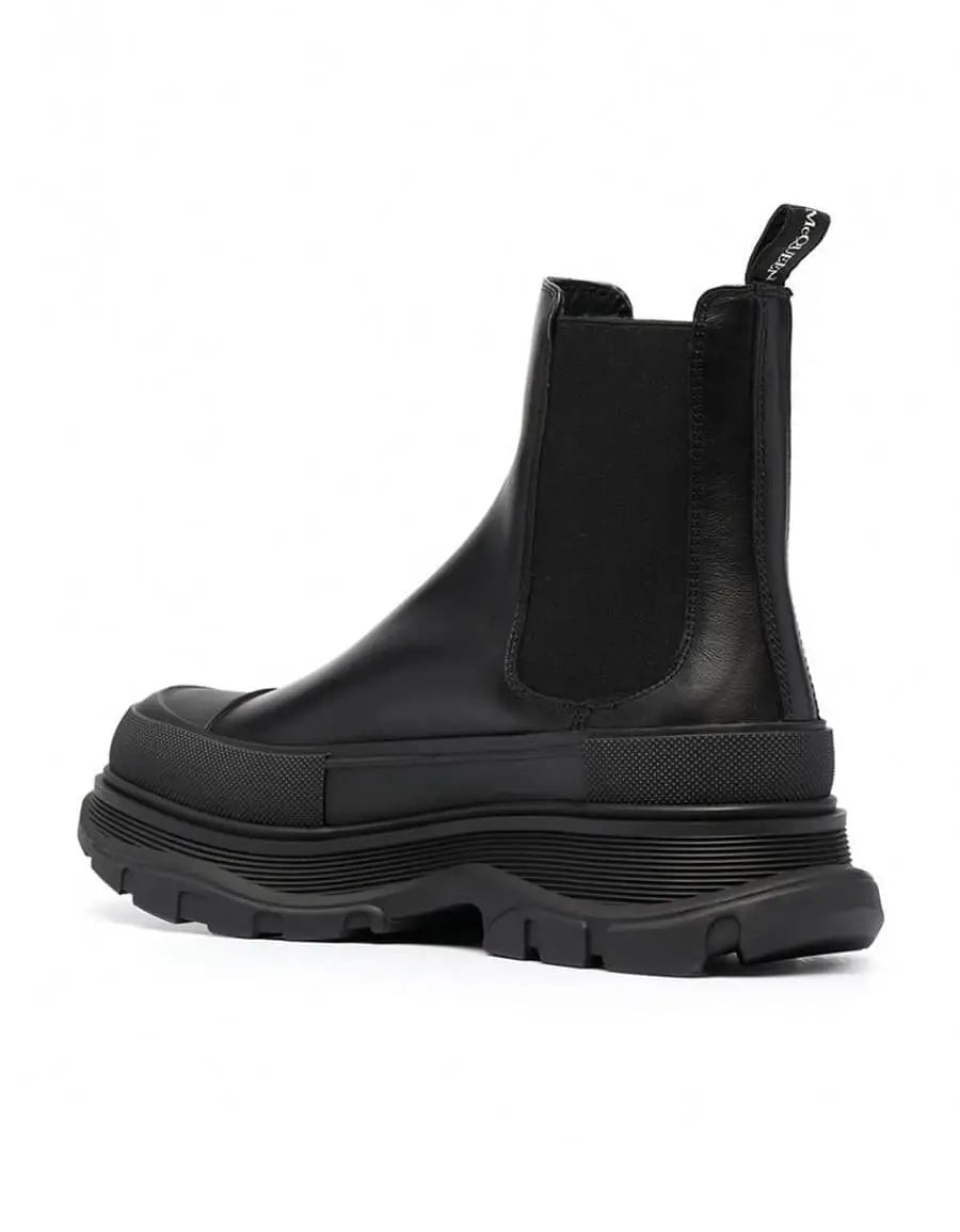 Alexander McQueen slick boot
